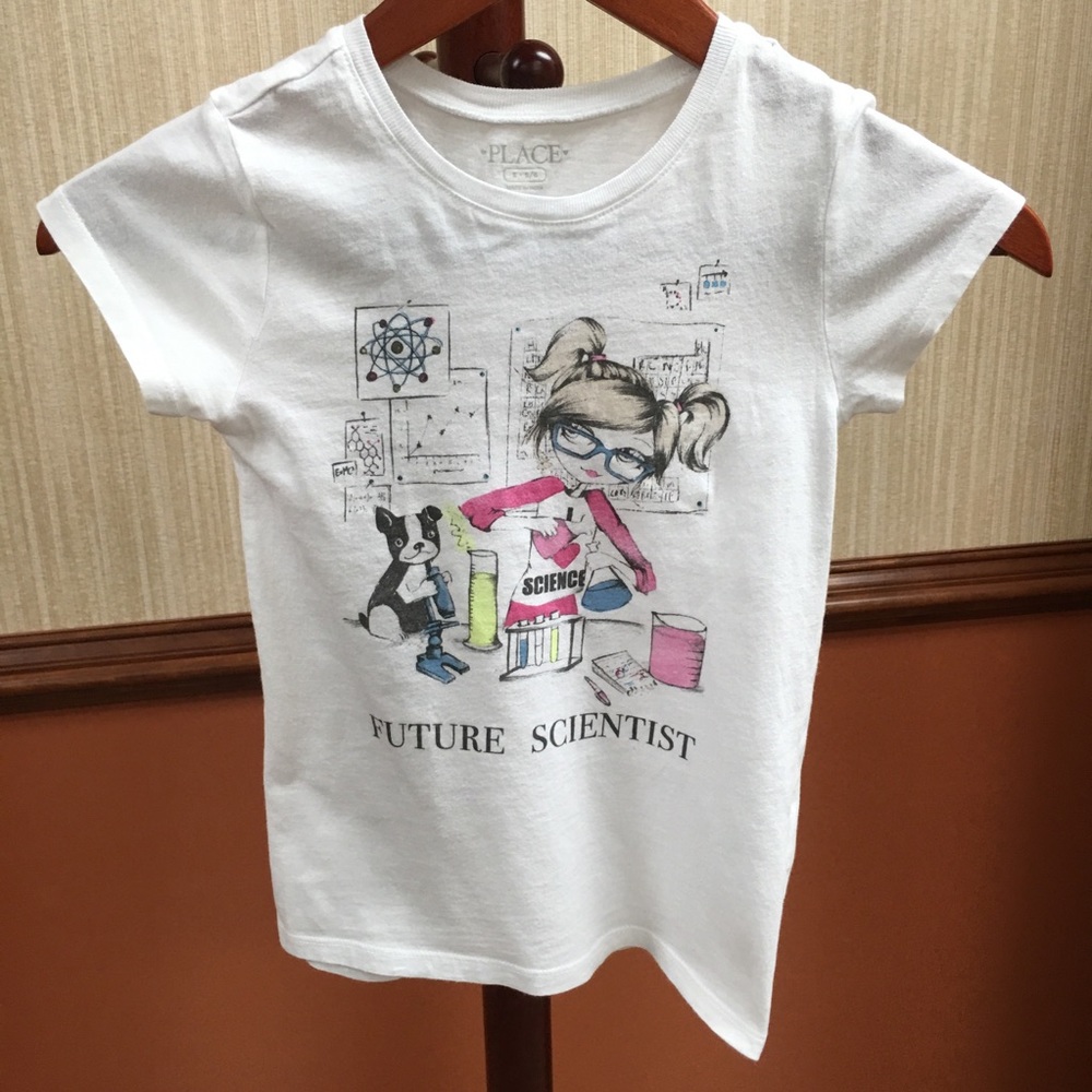 Children’s Place Girls Graphic T-shirt size 5-6
